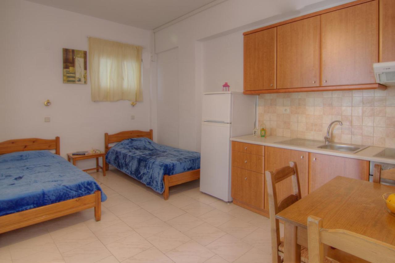Sunrise Hotel & Apartments Rodhákinon Ngoại thất bức ảnh