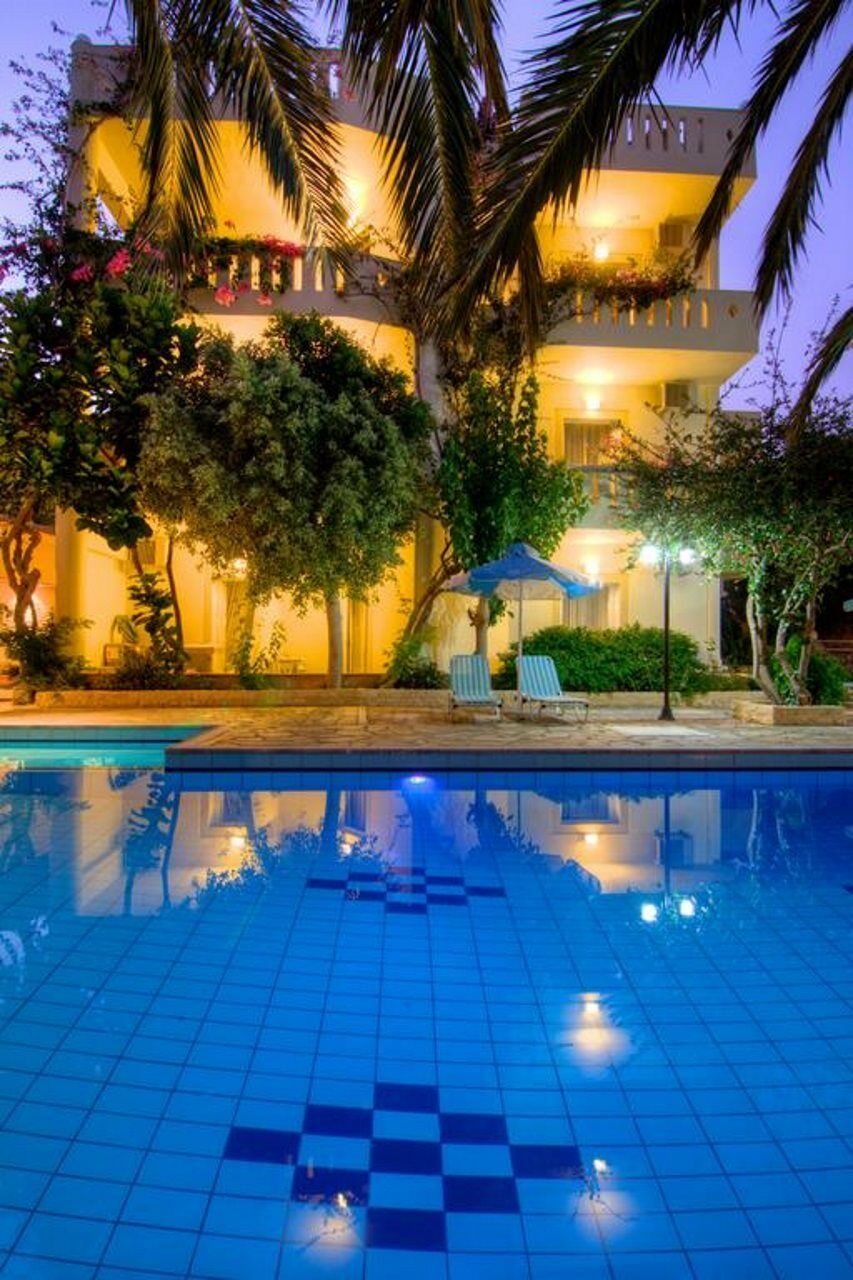 Sunrise Hotel & Apartments Rodhákinon Ngoại thất bức ảnh