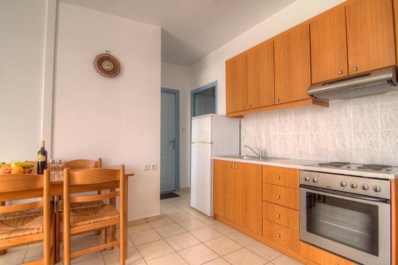 Sunrise Hotel & Apartments Rodhákinon Ngoại thất bức ảnh
